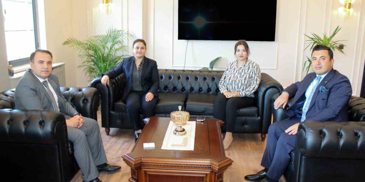 Göreve Başlayan Kaymakam Duru’yu Başsavcı Çatlı Ziyaret Etti