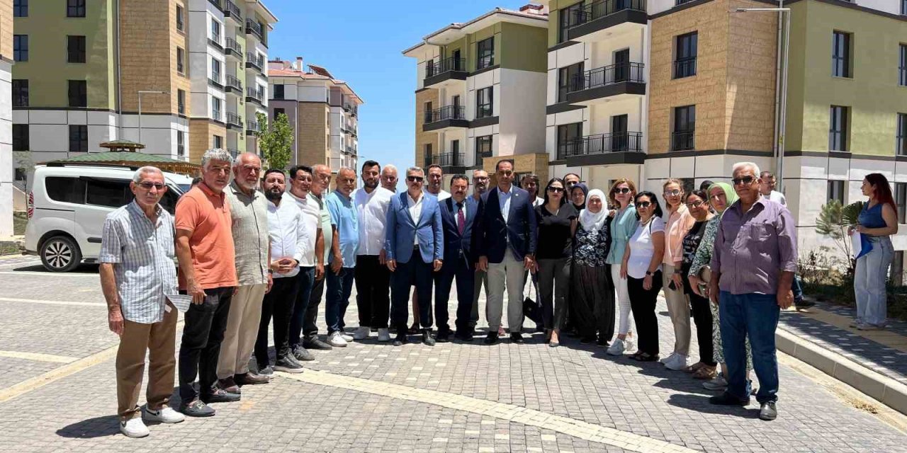 Mersin’de Toki’deki Hak Sahipleri Evlerine Kavuştu