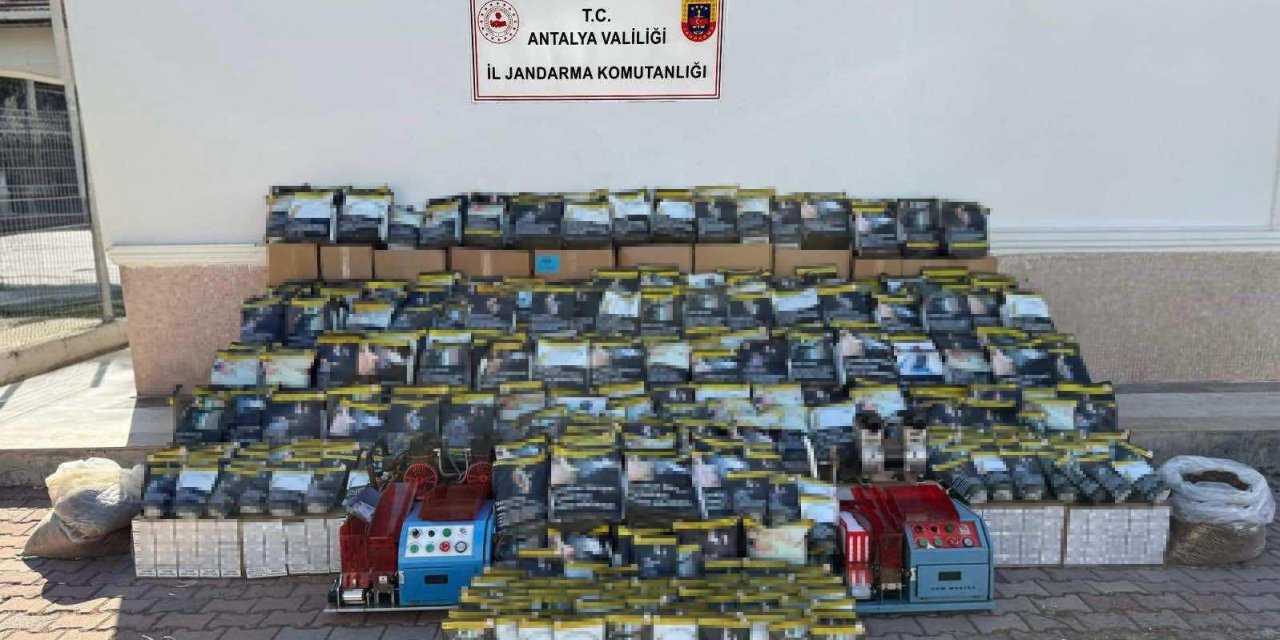 Antalya’da 3 Ton Kaçak Tütün Ele Geçirildi