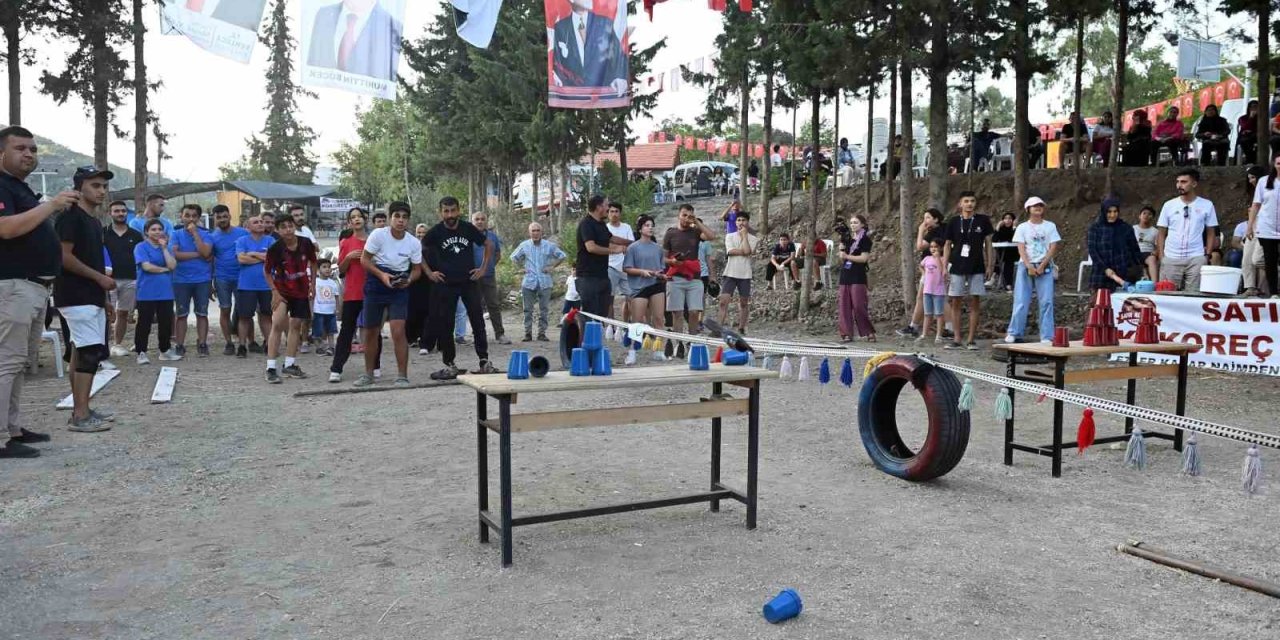 Bu Da Köy Survivor’u: 5 Yıldızlı Tatili Duyan Köylüler Kıyasıya Yarıştı