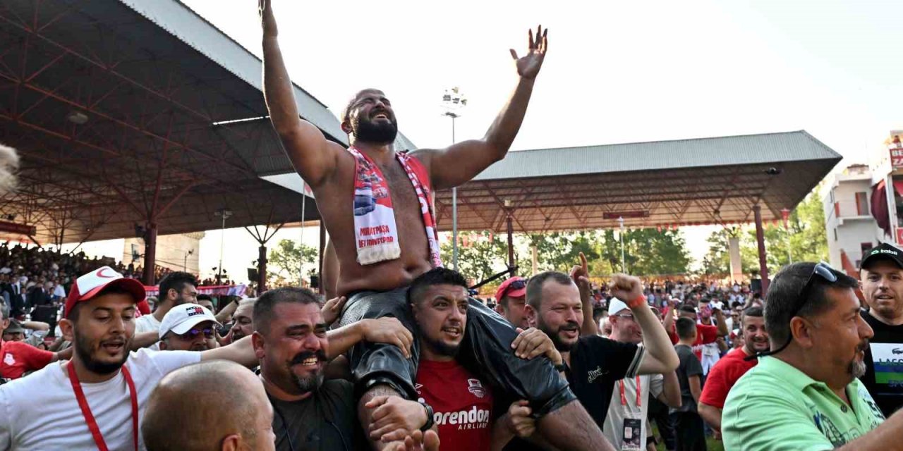 Altın Kemer Üçüncü Kez Antalya’ya Geldi, Kutlama Töreni Şehitler Nedeniyle Ertelendi