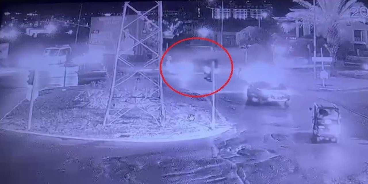 Kasksız Kullandığı Motosikletle Yaptığı Kaza Hayattan Kopardı