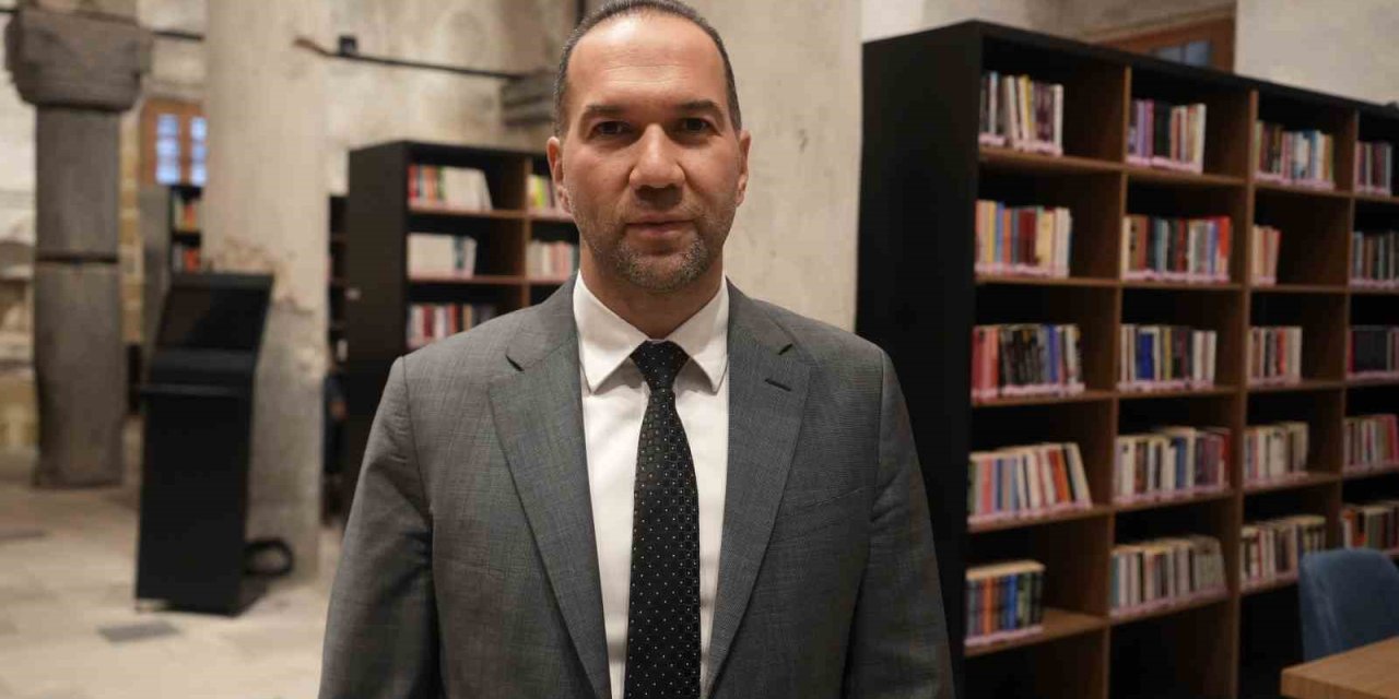 164 Yıllık Kilise, Kütüphane Olarak Hizmet Veriyor