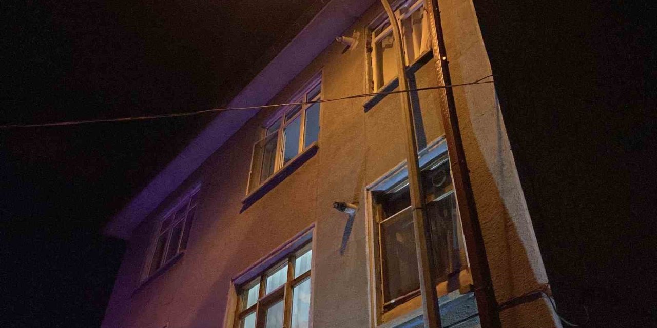 Konya’da 3’üncü Kattan Düşen Çocuk Ağır Yaralandı