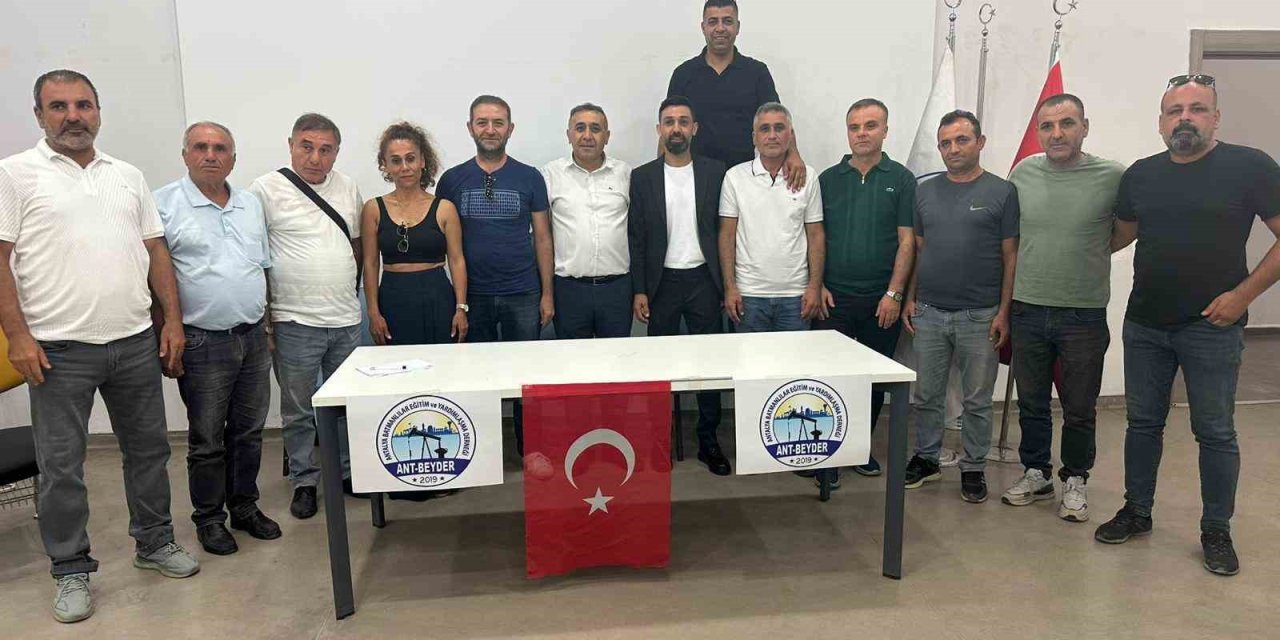 Antalya Batmanlılar Derneği 3. Olağan Genel Kurul Toplantısı Gerçekleşti