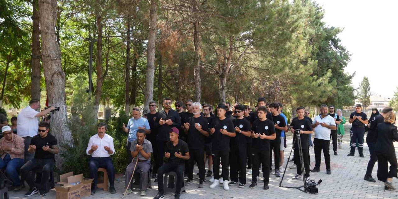 Arnavutköy’den Şehit Ömer Halisdemir’in Kabrine 6 Gün Pedal Çevirdiler