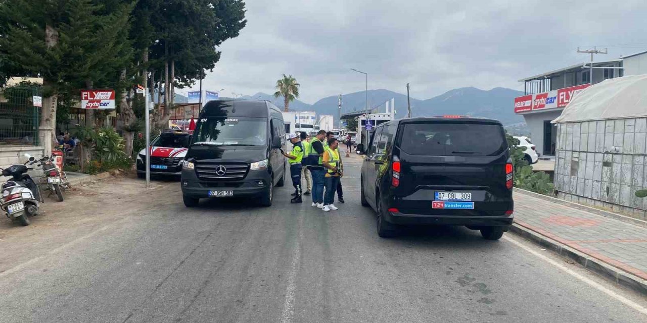 Korsan Taşımacılık Denetiminde 20 Araca Ceza Yazıldı