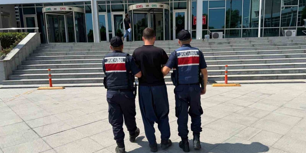Mersin’de Kasten Orman Yangını Çıkaran Şüpheli Jandarma Ekiplerince Yakalandı