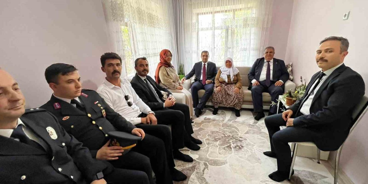 Bozkır’da 15 Temmuz Gazisi Albay Aziz Yılmaz’ın Ailesine Ziyaret