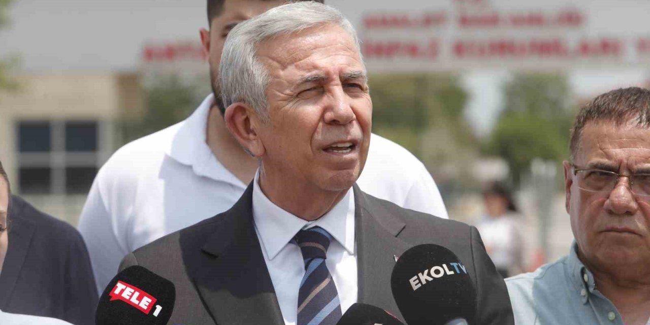 Mansur Yavaş, Başkan Böcek’i Ziyaret Etti