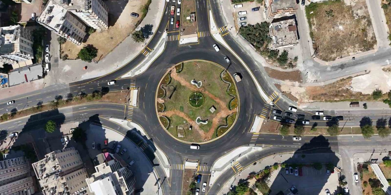Mersin’de Kavşak Düzenlemesiyle Trafik Rahatlatılıyor