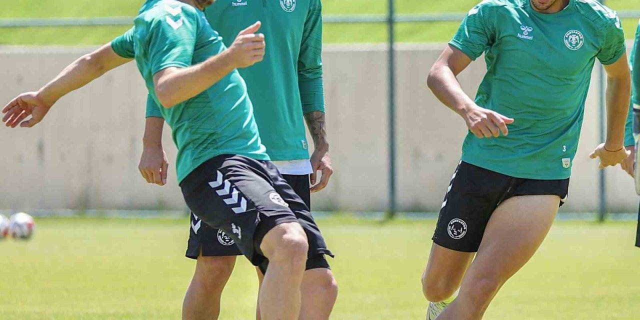 Konyaspor, Erzurum Kampı’ndaki Son Antrenmanını Tamamladı