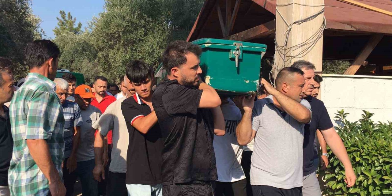 Sosyal Medya Fenomeni ’çello Mustafa’ Hayatını Kaybetti