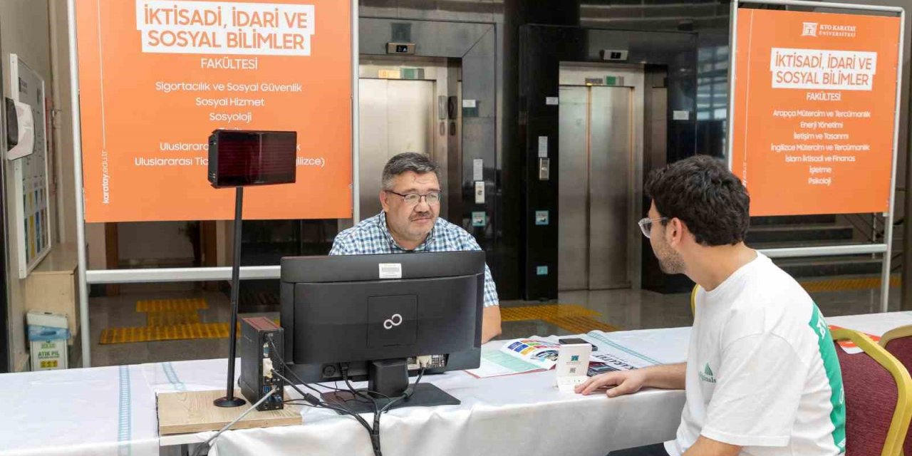 Kto Karatay Üniversitesi, Tercih Ve Tanıtım Merkezi İle Üniversite Adaylarının Yanında