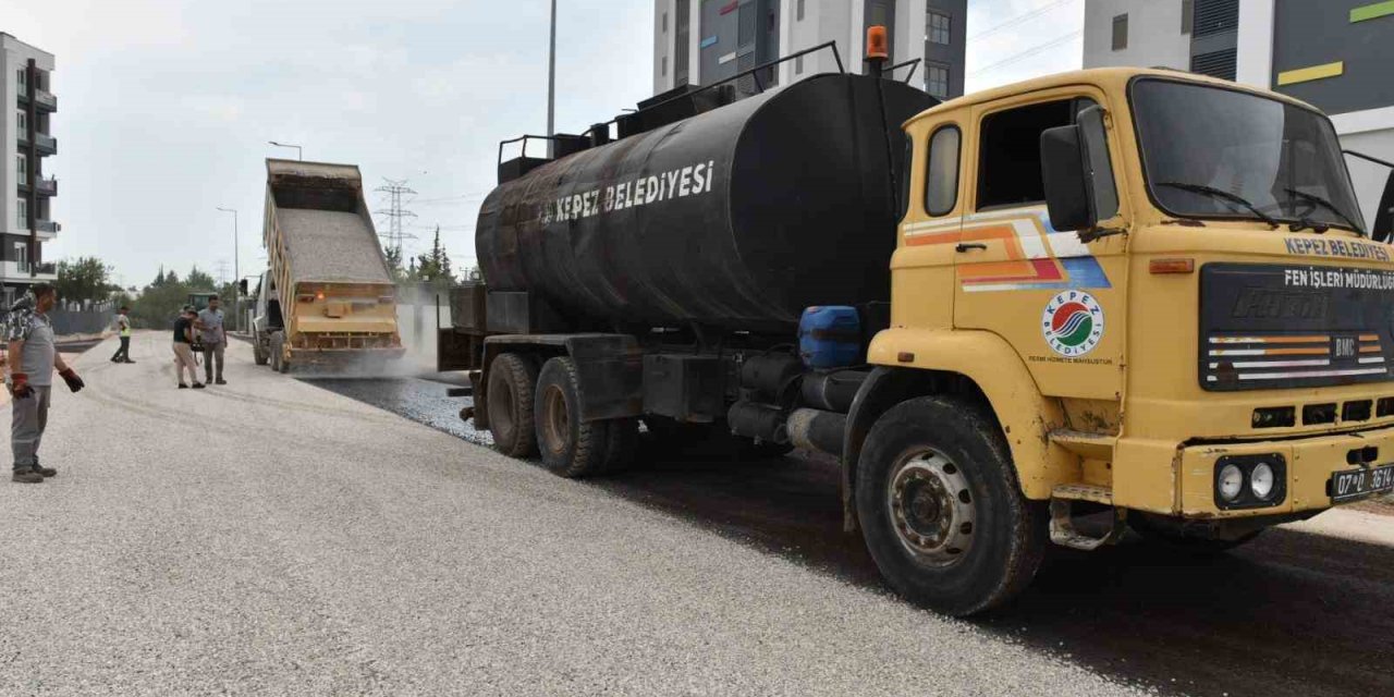 Habibler Mahallesi Sathi Asfaltla Buluştu