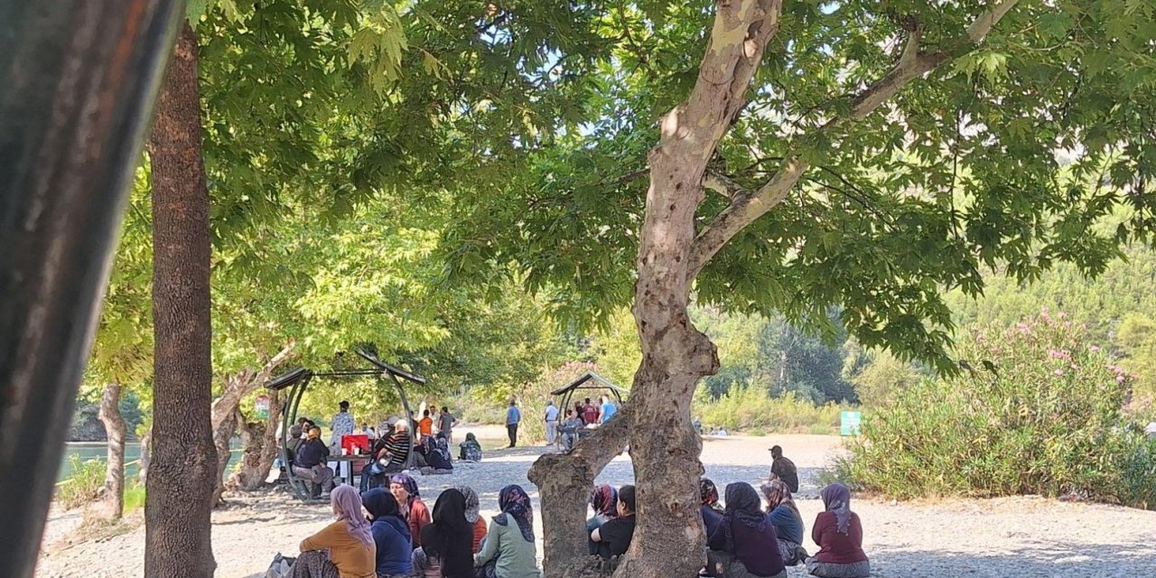 Antalya’da Akıntıya Kapılarak Kaybolan Genci Arama Çalışmaları Sürüyor