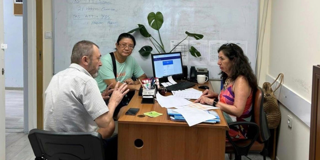 Konyaaltı Belediyesi’nden Gençlere Lgs Tercih Desteği