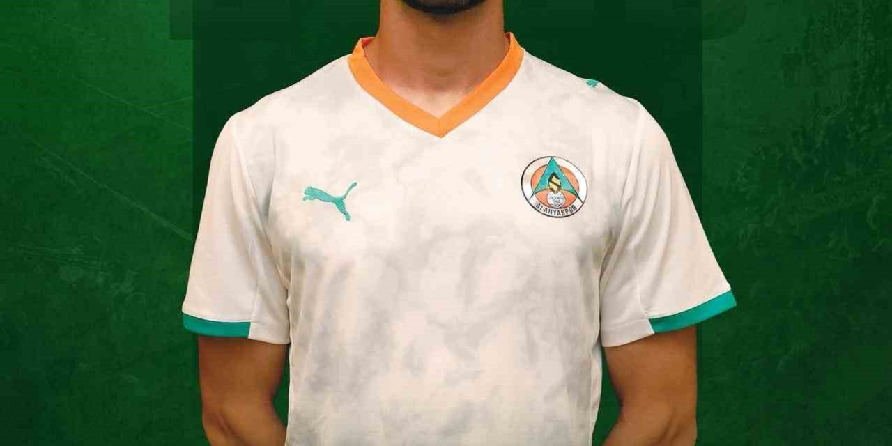 Alanyaspor, Ümit Akdağ’ın Sözleşmesini Yeniledi