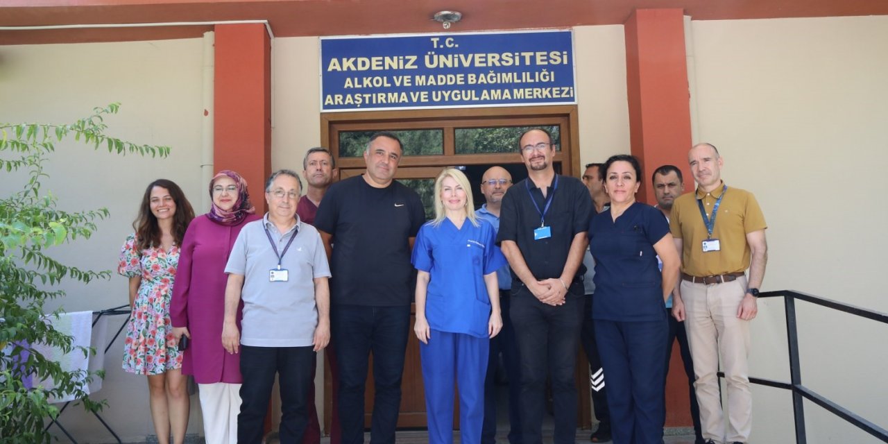 Akdeniz Üniversitesi Ambaum’dan Bağımlılıkla Mücadelede Yıllık Binlerce Tedavi