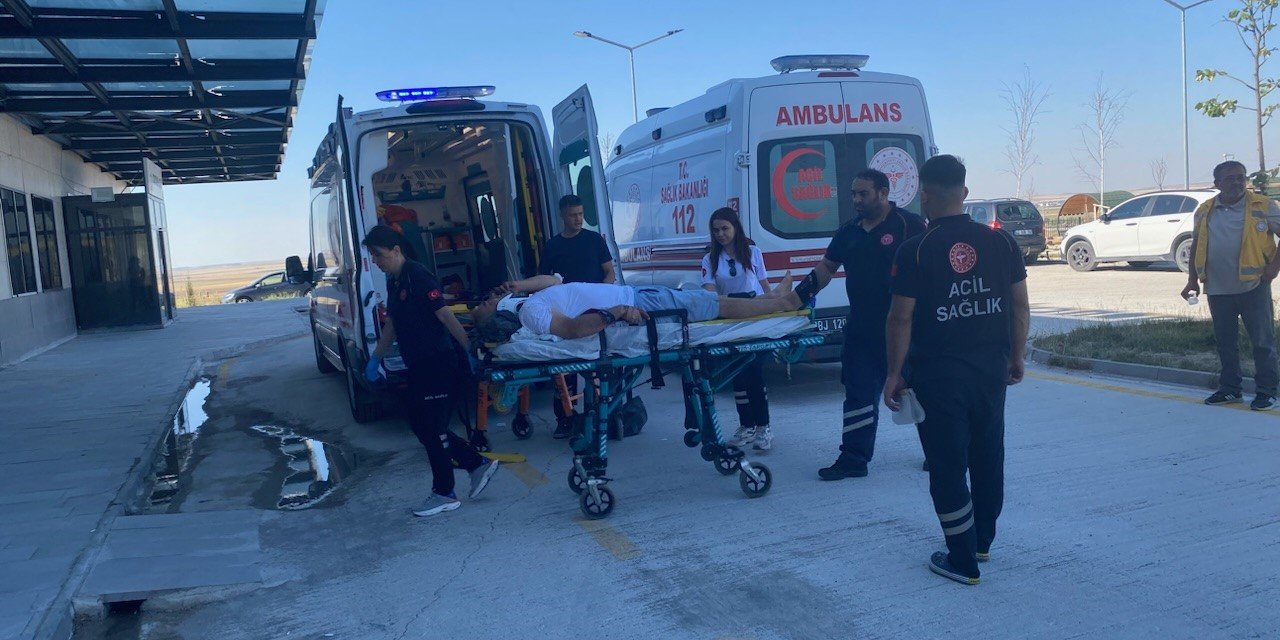 Otomobil Takla Attı: 3 Ölü, 2 Yaralı