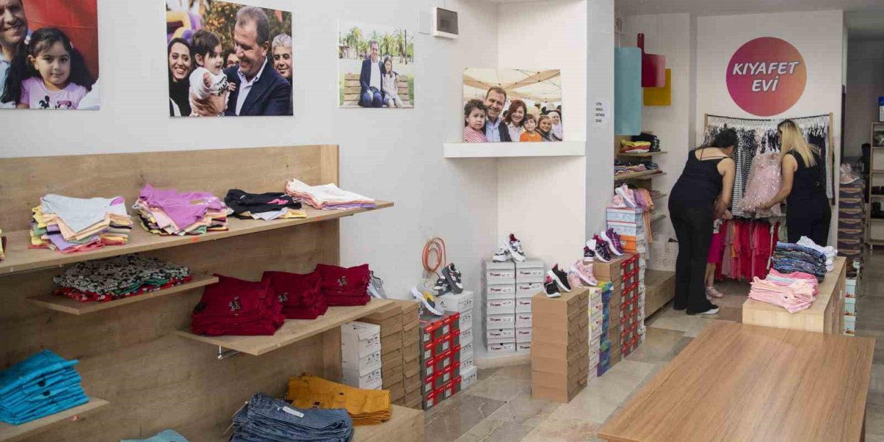 Mersin’de Kıyafet Evi’nden 22 Bin Çocuk Faydalandı