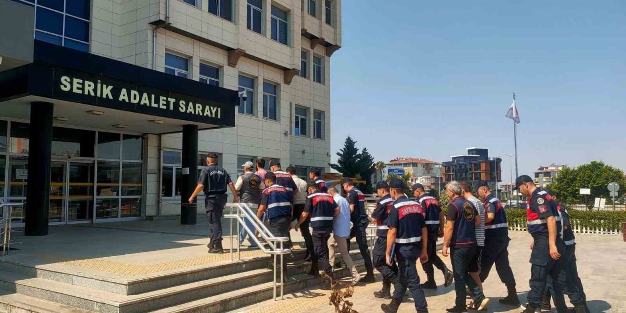 Serik’te Aranan 7 Hükümlü Jasat Ekiplerince Yakalandı