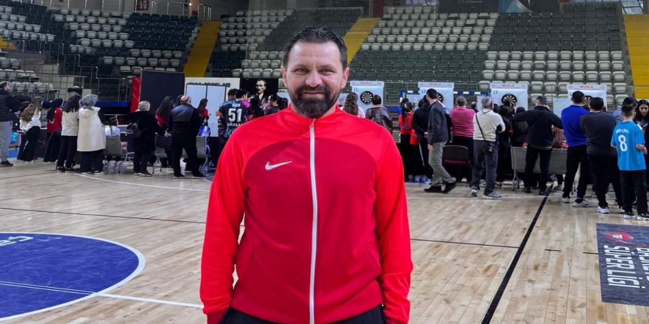 Karamanlı Hakeme Milli Görev