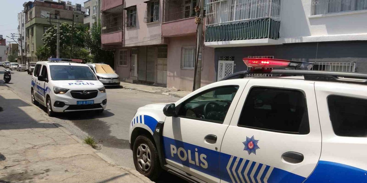 Mersin’de Anne-kız Tabanca İle Vurularak Öldürüldü
