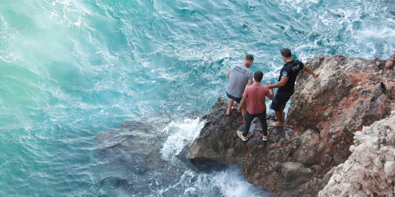 Eşiyle Yaptığı Görüntülü Görüşme Hayatını Kurtardı