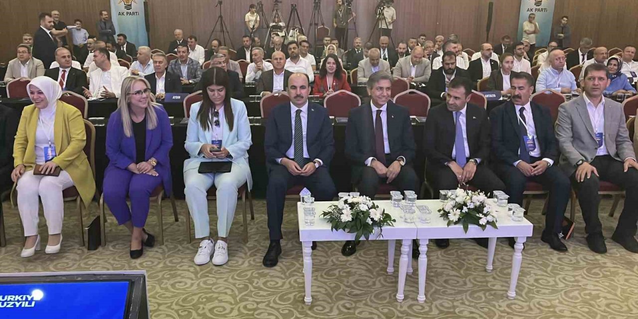 Konya’da "ak Parti Yerel Yönetimler Başkanlığı Bölge Toplantısı" Düzenlendi