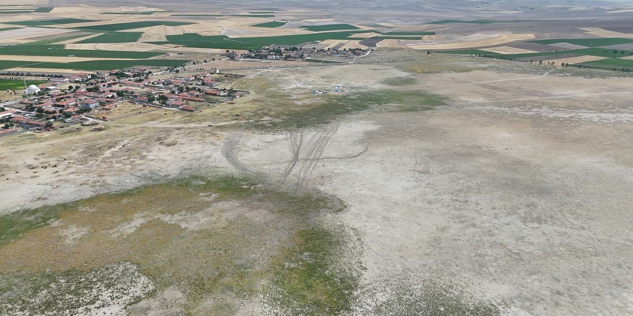 Kuraklıktan Göller Bir Bir Kuruyor