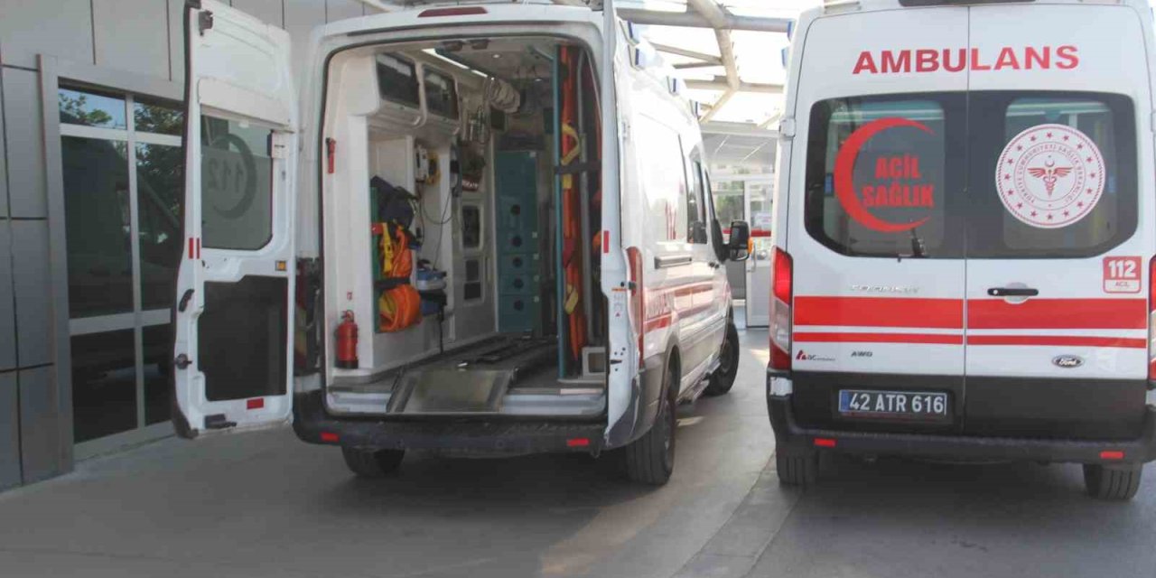 Saman Balyası Aktarırken Düşerek Yaralandı