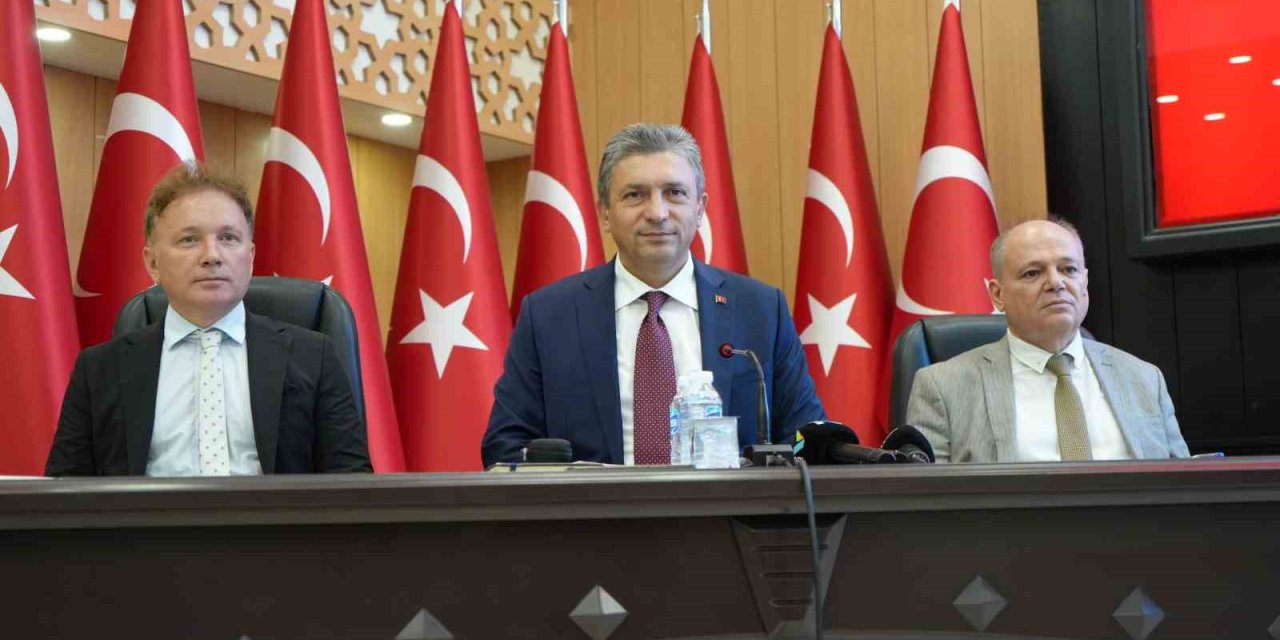 Antalya’da 159 Milyar Tl’lik 518 Proje Yürütülüyor