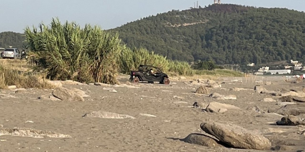 Antalya’da Caretta Caretta Yuvaları Zarar Gördü