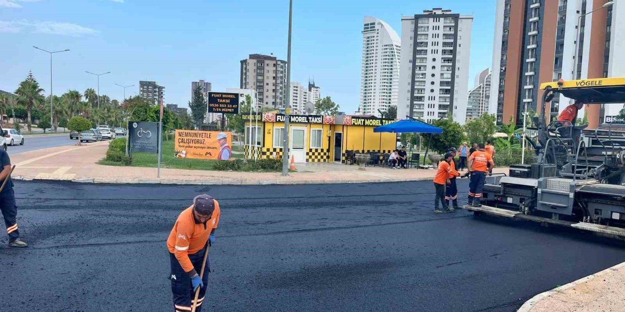 Mersin’de Bozuk Yollar Tek Tek Yenileniyor
