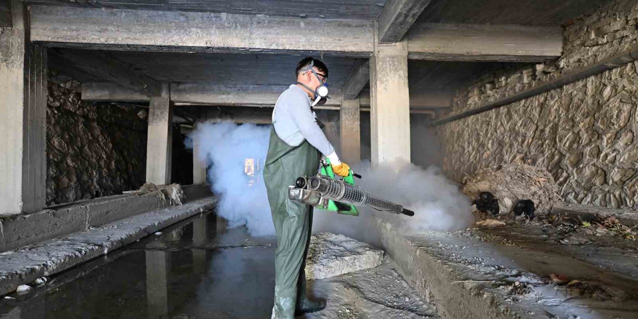 Mut’ta Sineksiz Yaz İçin Etkili Mücadele Sürüyor