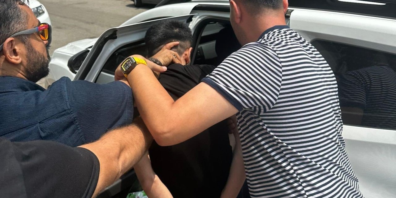 Cinayetten Aranan Firari 7 Ay Sonra Yakalanıp Tutuklandı