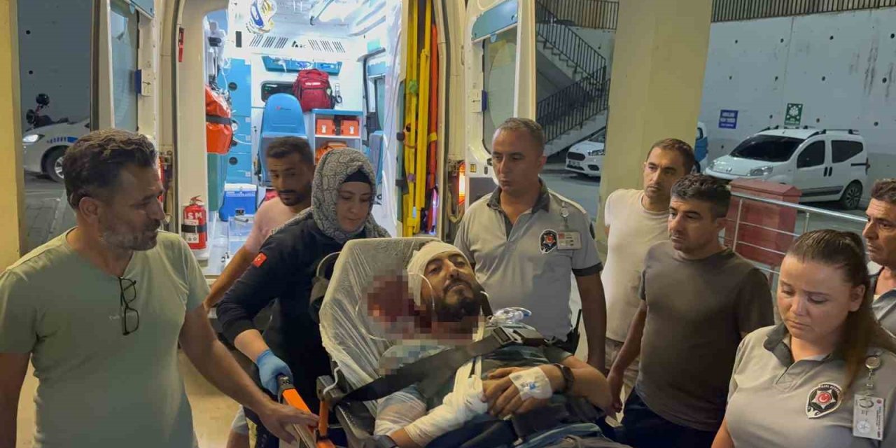 Orman Yolu Çalışmasında Patlatılan Dinamit İşçiyi Ağır Yaraladı