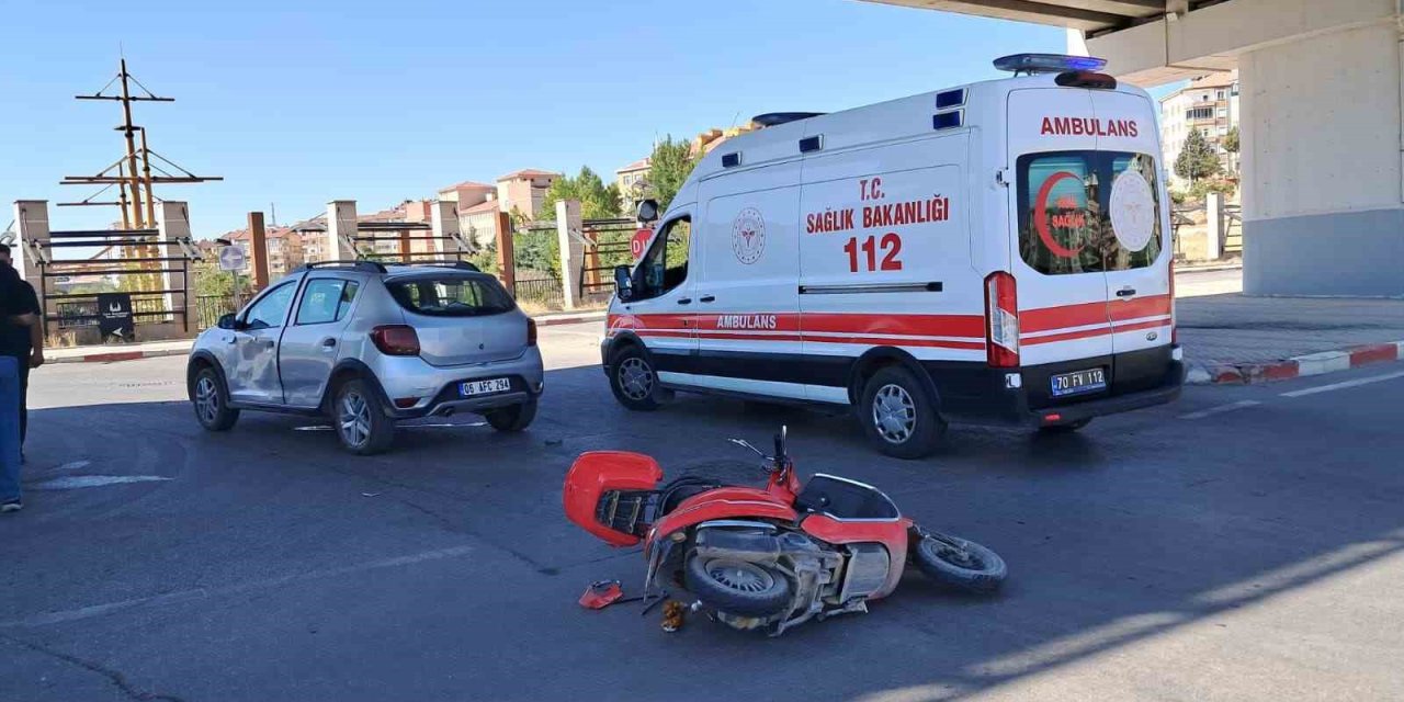 Karaman’da Otomobil İle Motosiklet Çarpıştı: 1 Yaralı