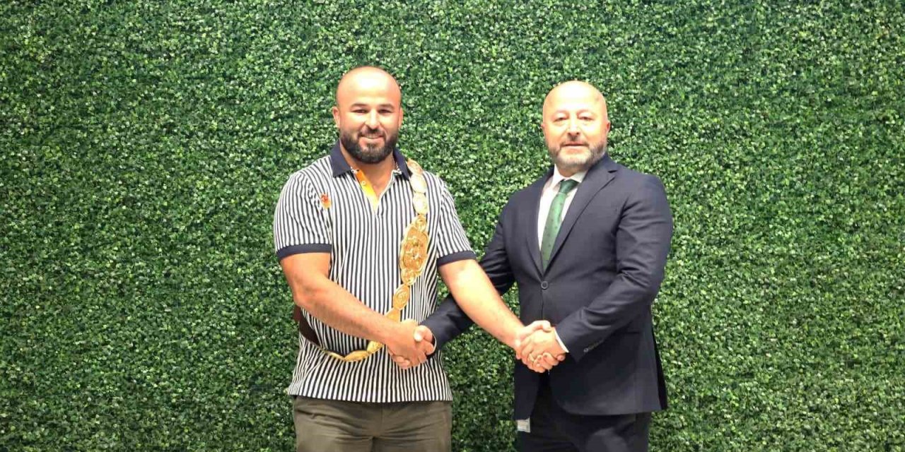 Cw Enerji Şampiyon Başpehlivan Orhan Okulu’yu Ağırladı