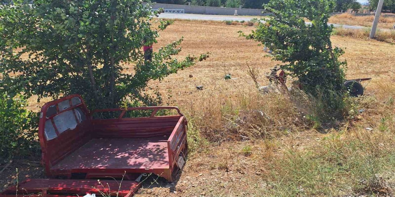 Otomobil İle Üç Tekerlekli Motosiklet Çarpıştı: 1 Yaralı