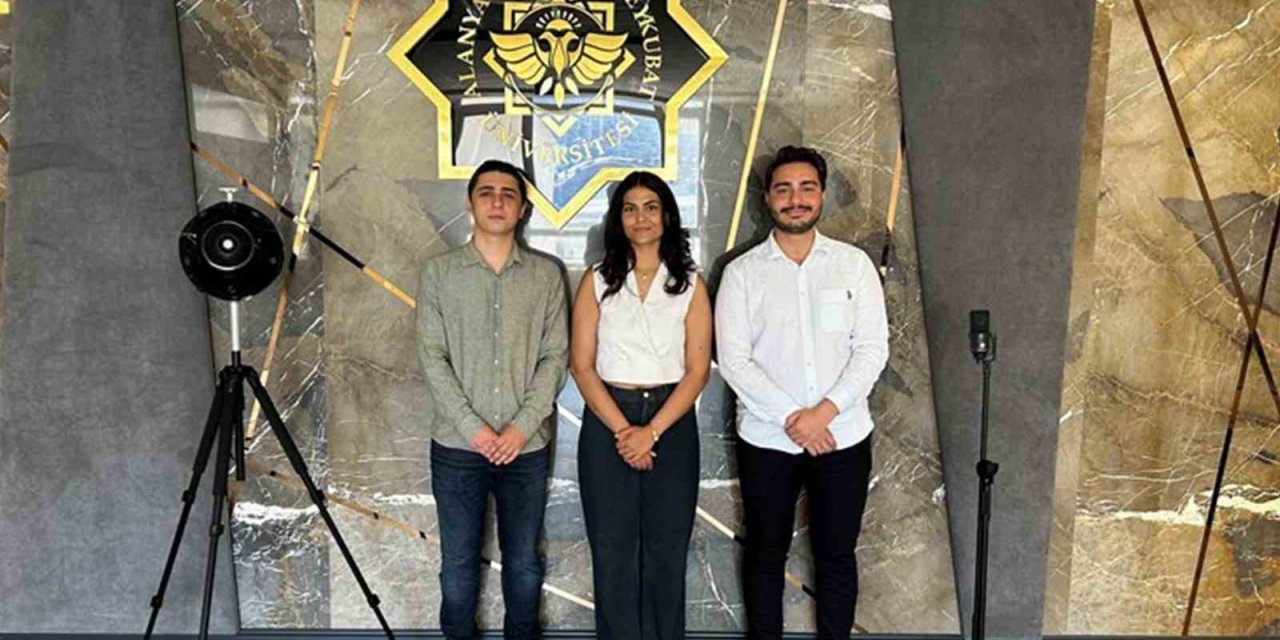 Alkü’lü Öğrencilerin Akademik Başarısı Dünyaca Ünlü Bilim Dergisinde