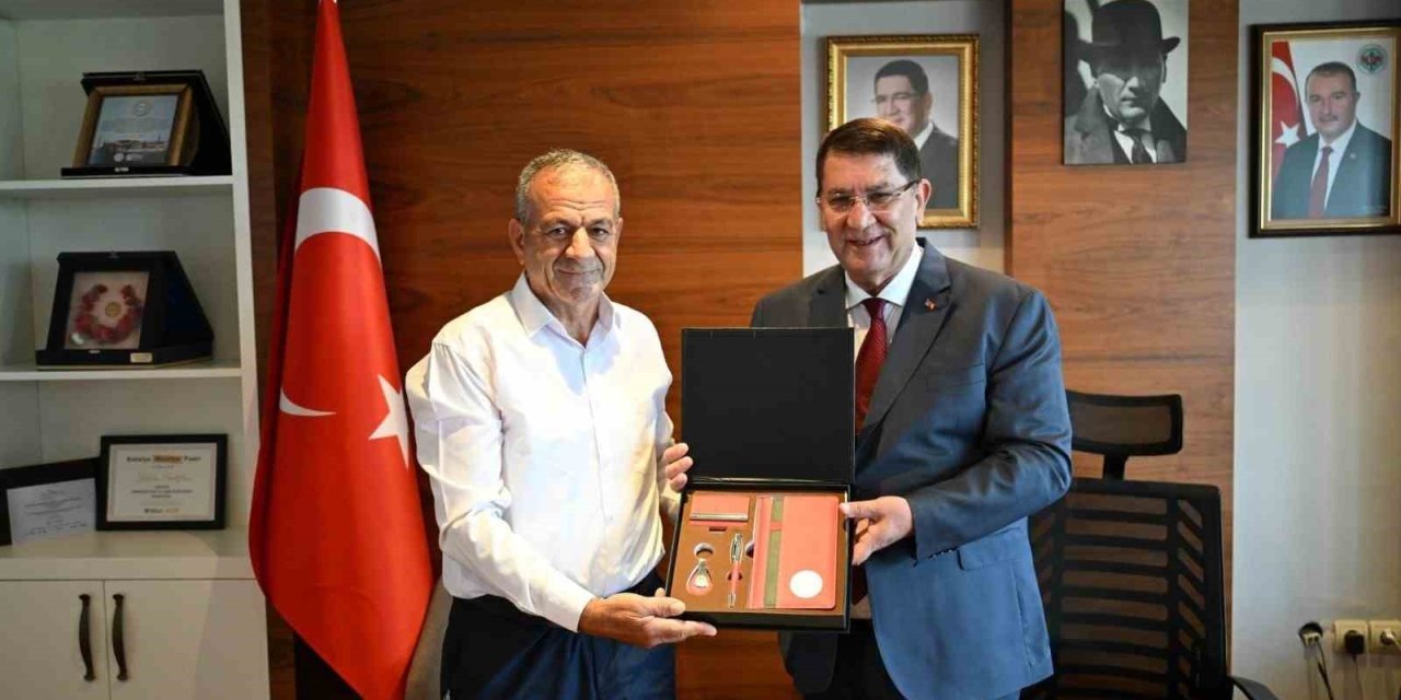 Başkan Adlıhan Dere: "esnafımızın Olduğu Her Yerdeyiz"