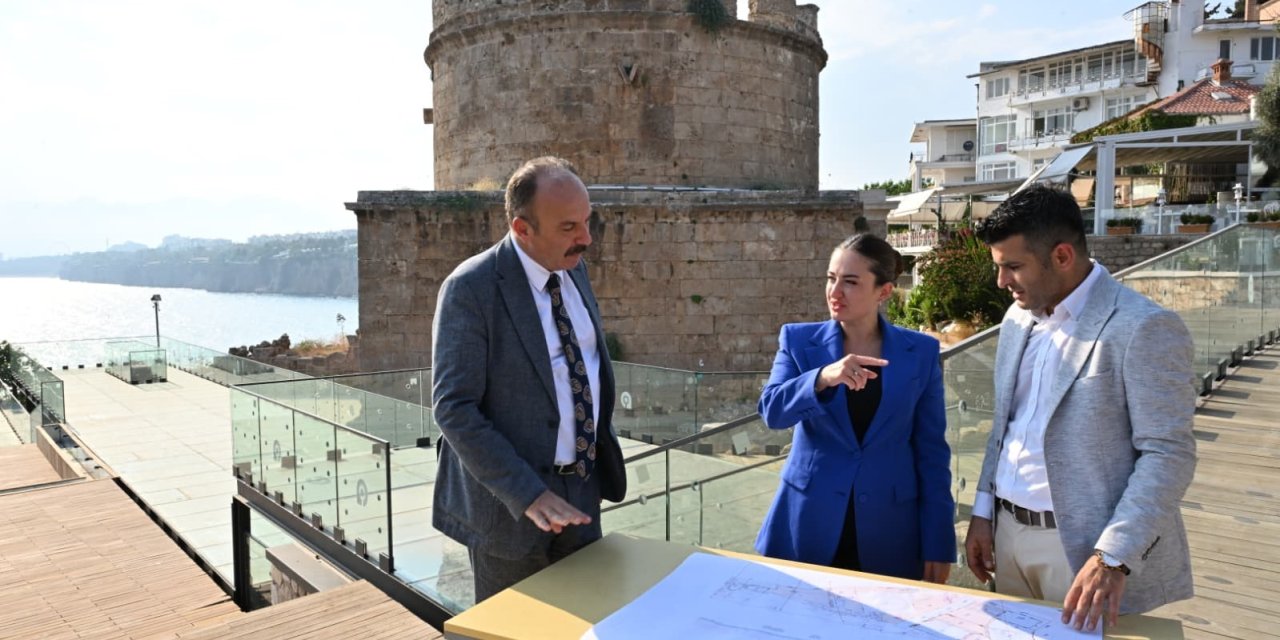 Özdemir: "hıdırlık Kulesi İle Antalya Yeni Bir Açık Hava Müzesine Kavuşacak"