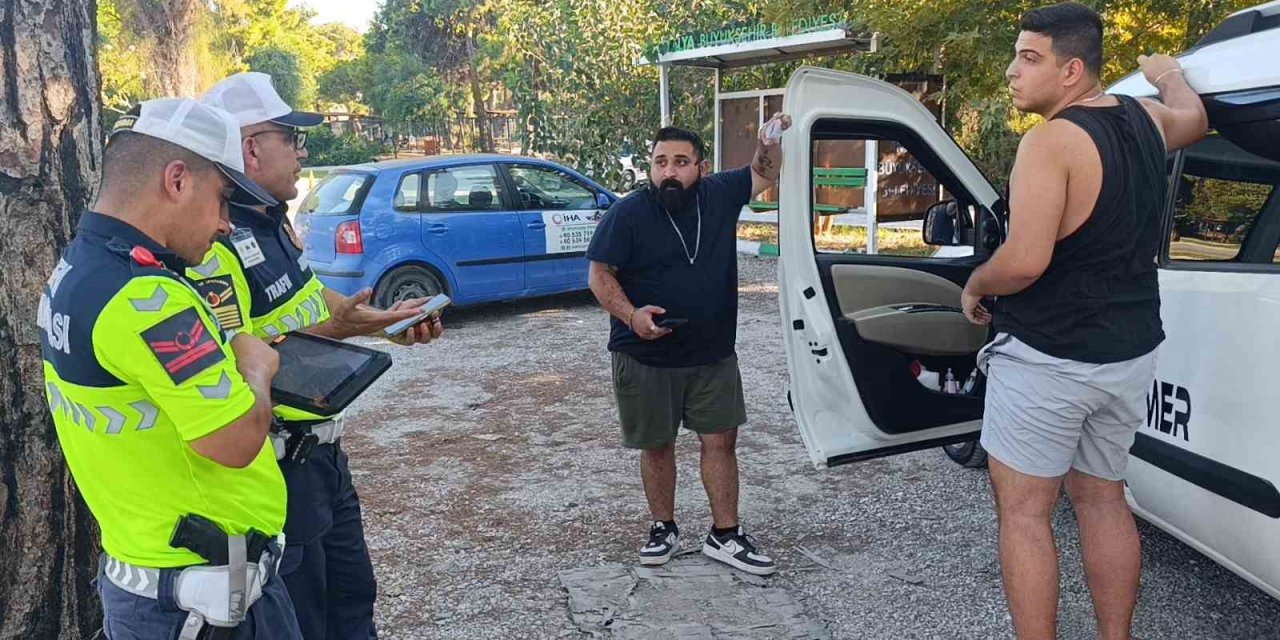 Manavgat’ta Sigorta Sistemi Arızası Sürücüye Zor Anlar Yaşattı