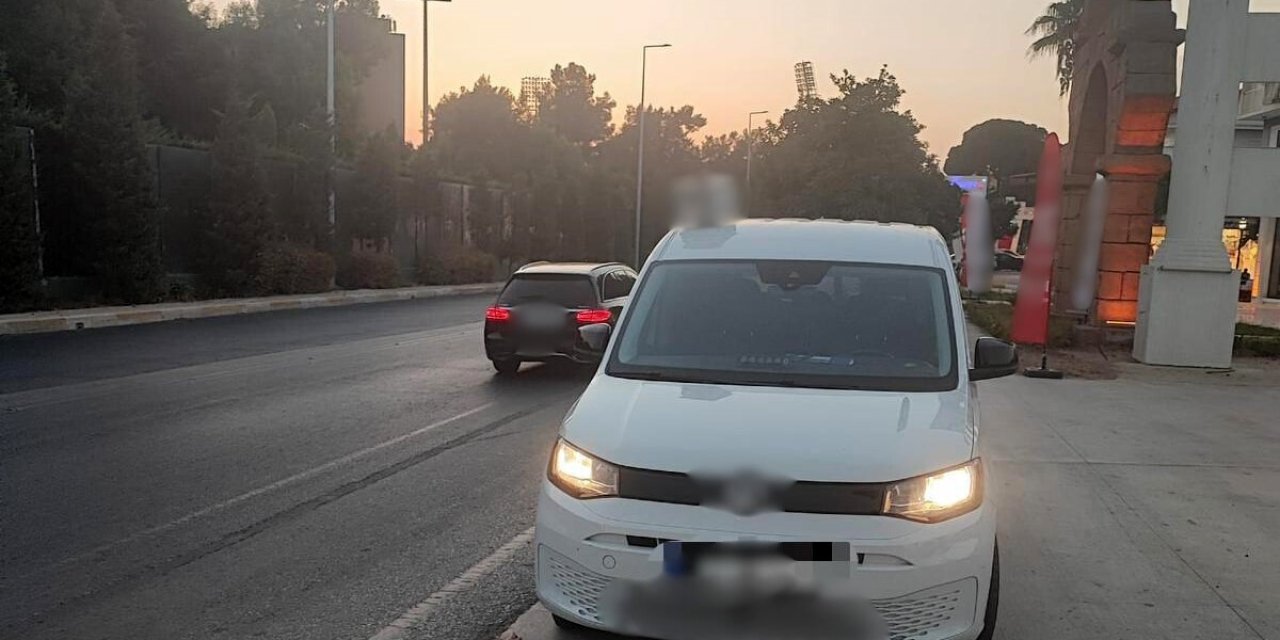 Asayiş Uygulamasında 5 Aranan Araç, 1 Şahıs Ve Narkotik Madde Ele Geçirildi