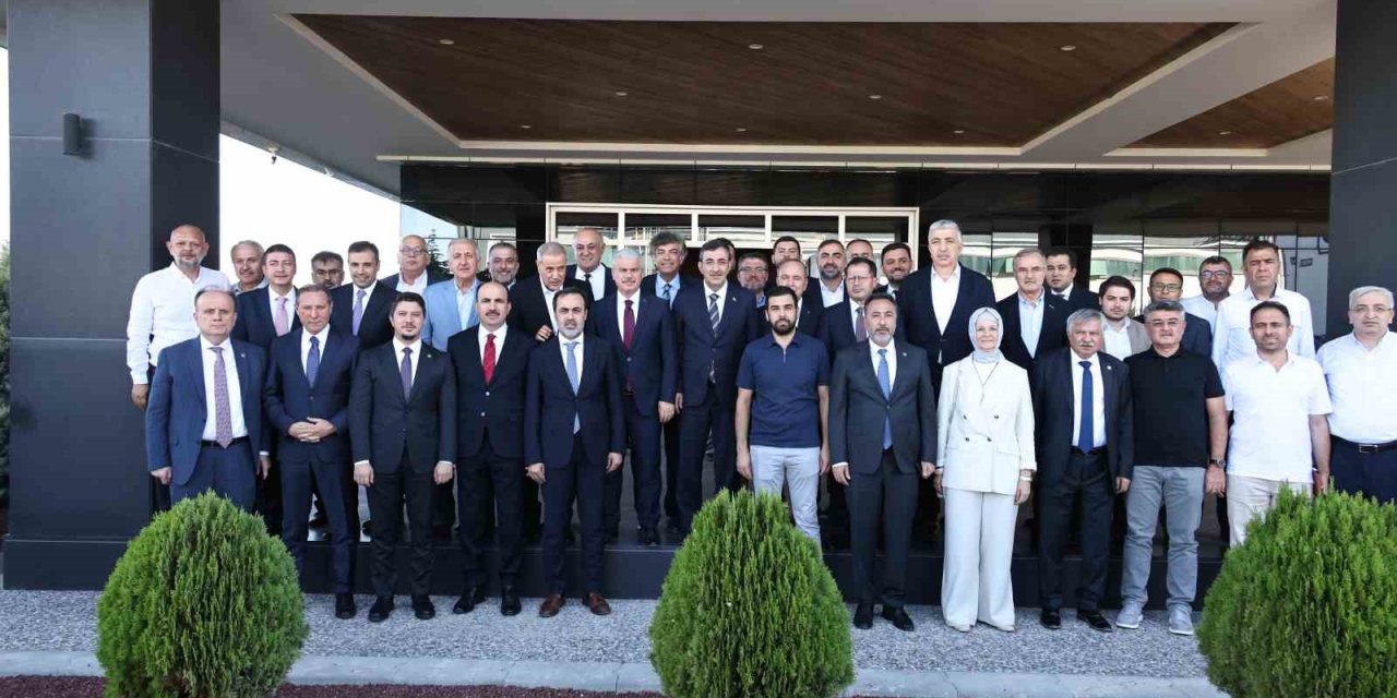 Başkan Büyükeğen, Cumhurbaşkanı Yardımcısı Yılmaz’dan Konya Sanayisine Destek İstedi