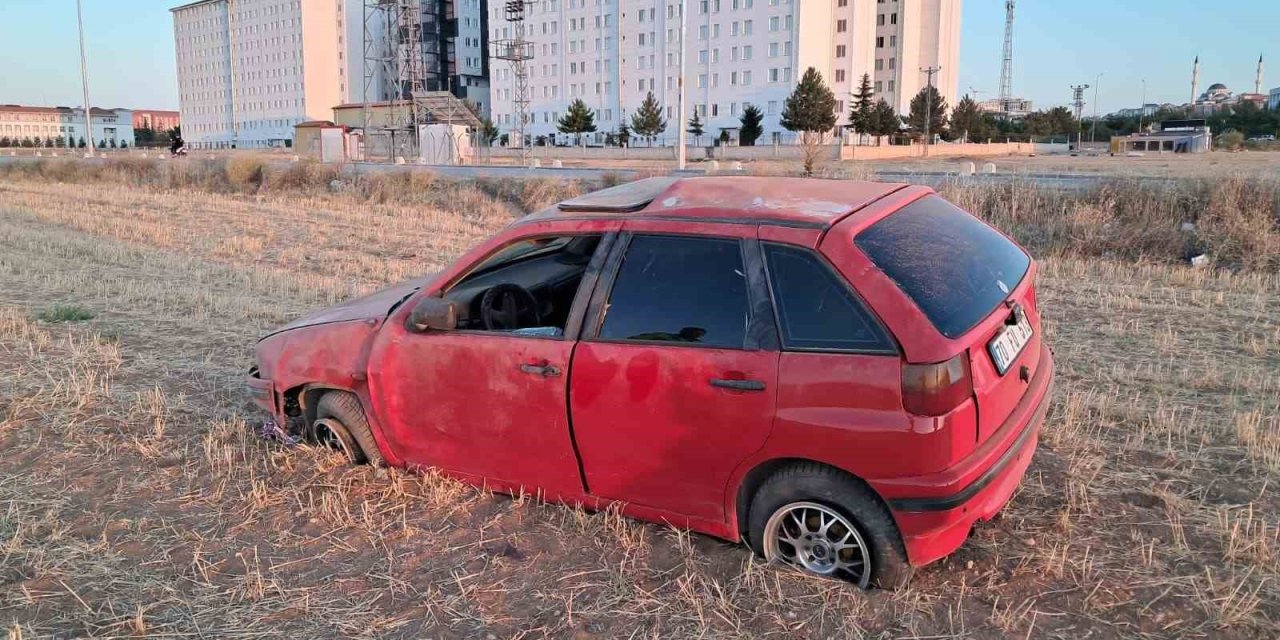 Karaman’da Kontrolden Çıkan Araç Takla Attı: 1 Yaralı