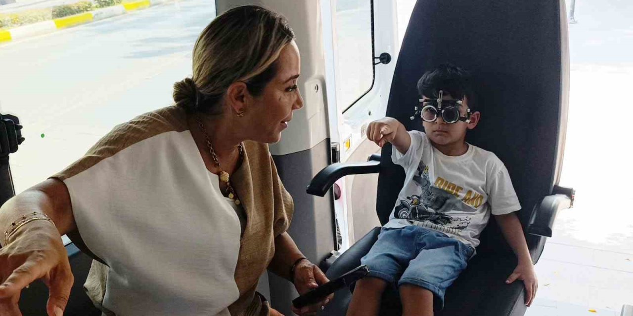 Manavgat’ta Ücretsiz Göz Taraması Yapıldı