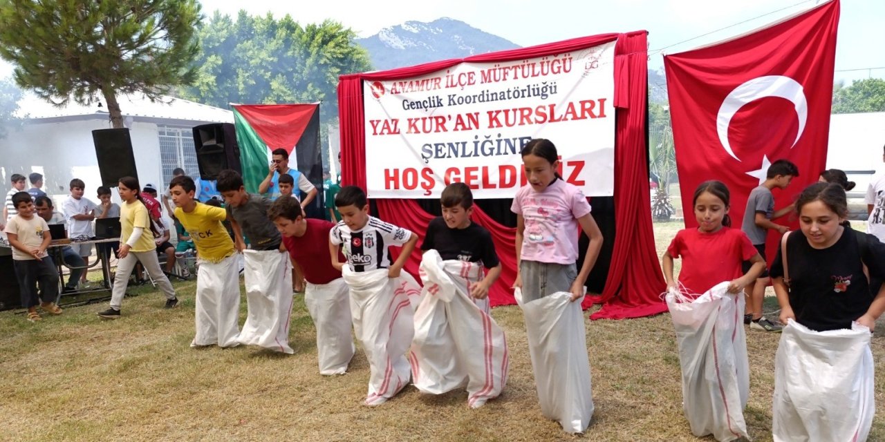 Anamur’da Yaz Kur’an Kursları Şenlikle Sona Erdi